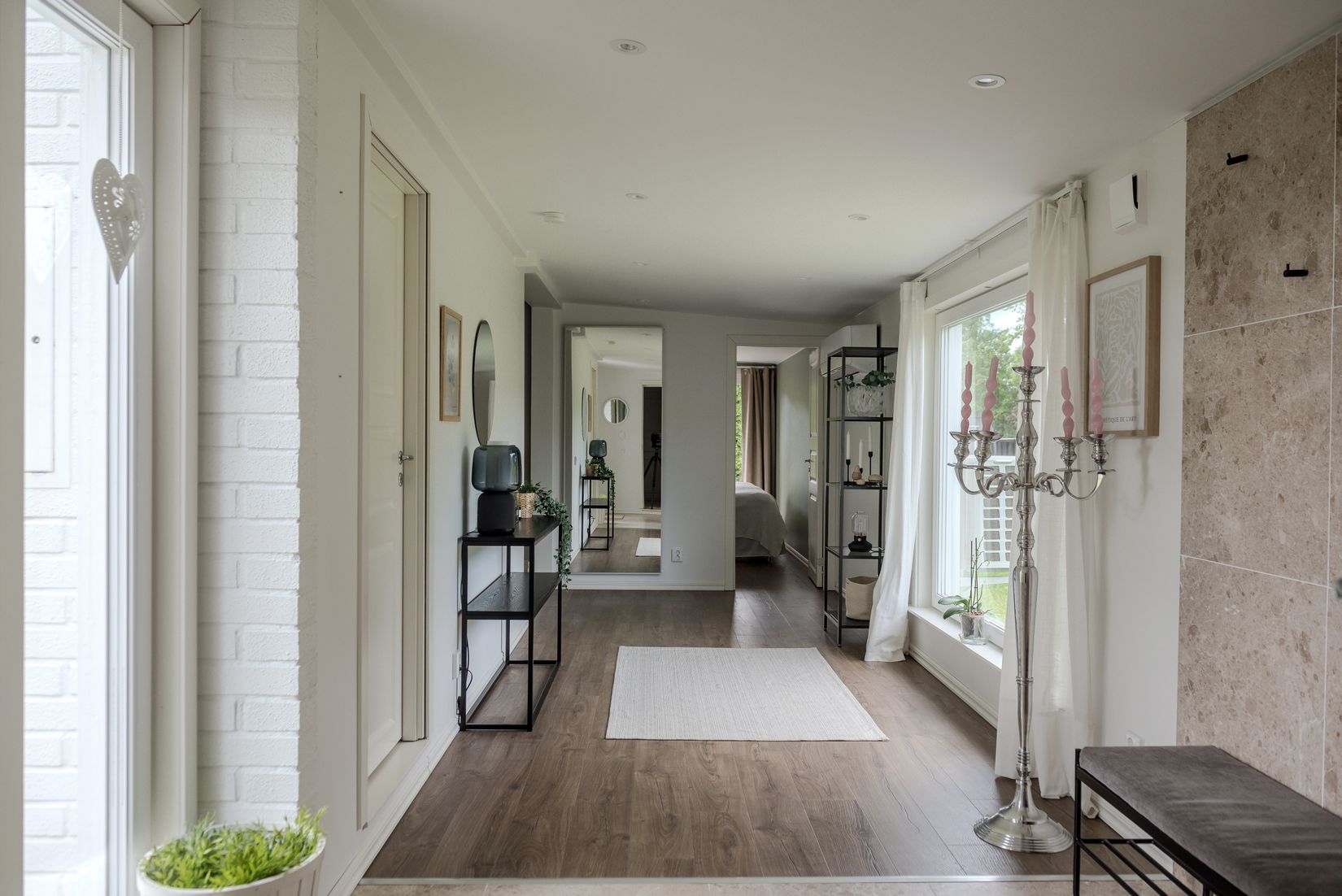 Villa, Radhus, Dyarnevägen 4, Bålsta Mansängen, Håbo