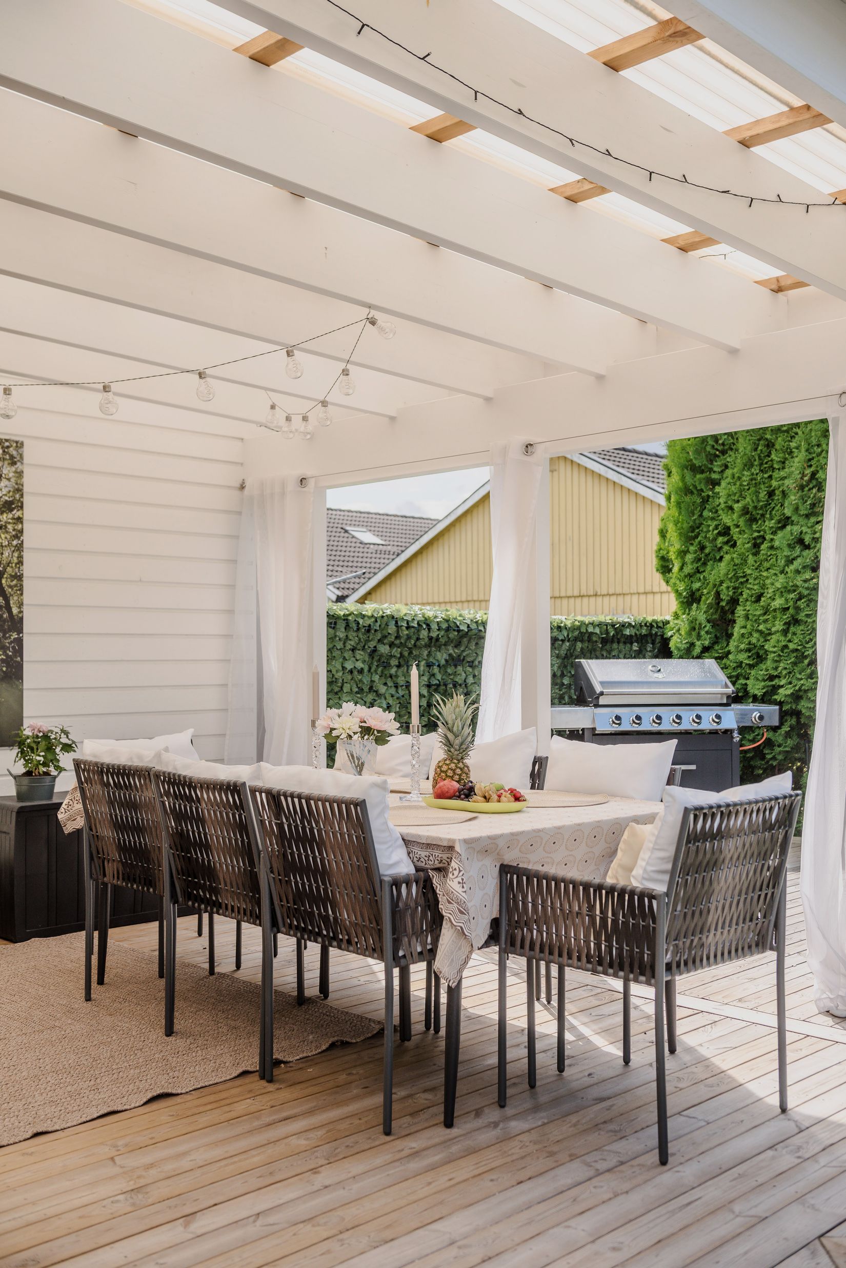 Villa, Radhus, Dyarnevägen 4, Bålsta Mansängen, Håbo