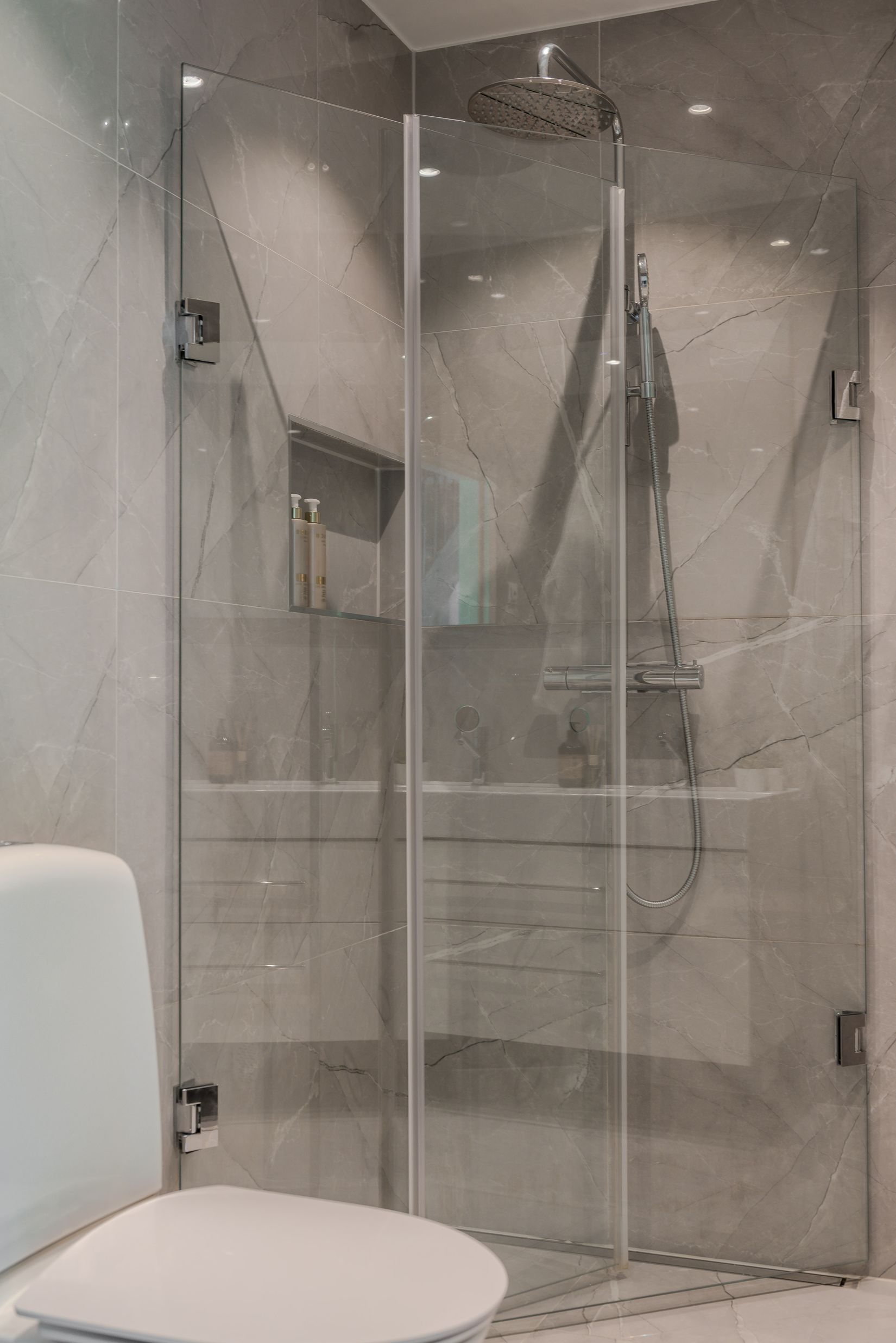 Villa, Radhus, Dyarnevägen 4, Bålsta Mansängen, Håbo