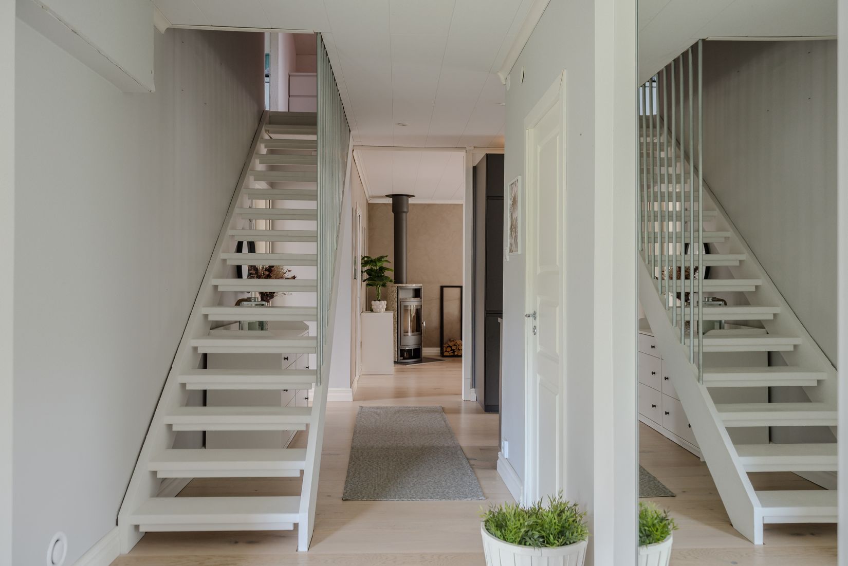 Villa, Radhus, Dyarnevägen 4, Bålsta Mansängen, Håbo