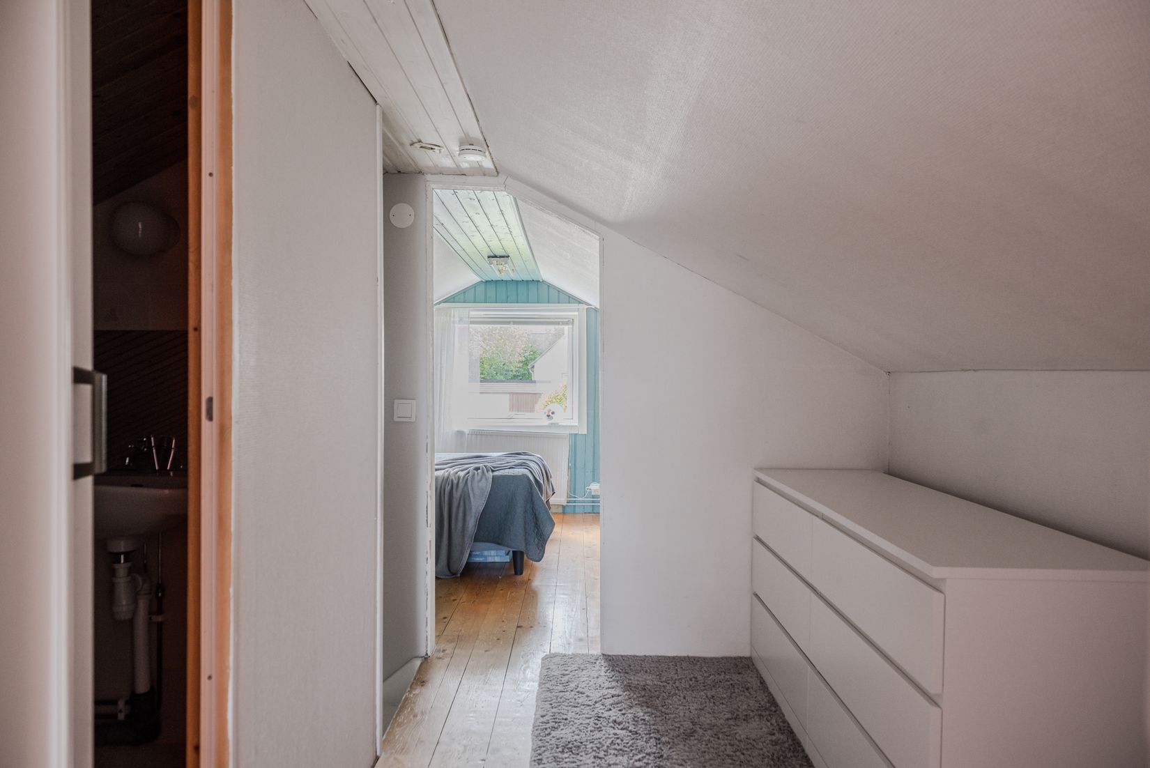 Villa, Radhus, Dyarnevägen 4, Bålsta Mansängen, Håbo