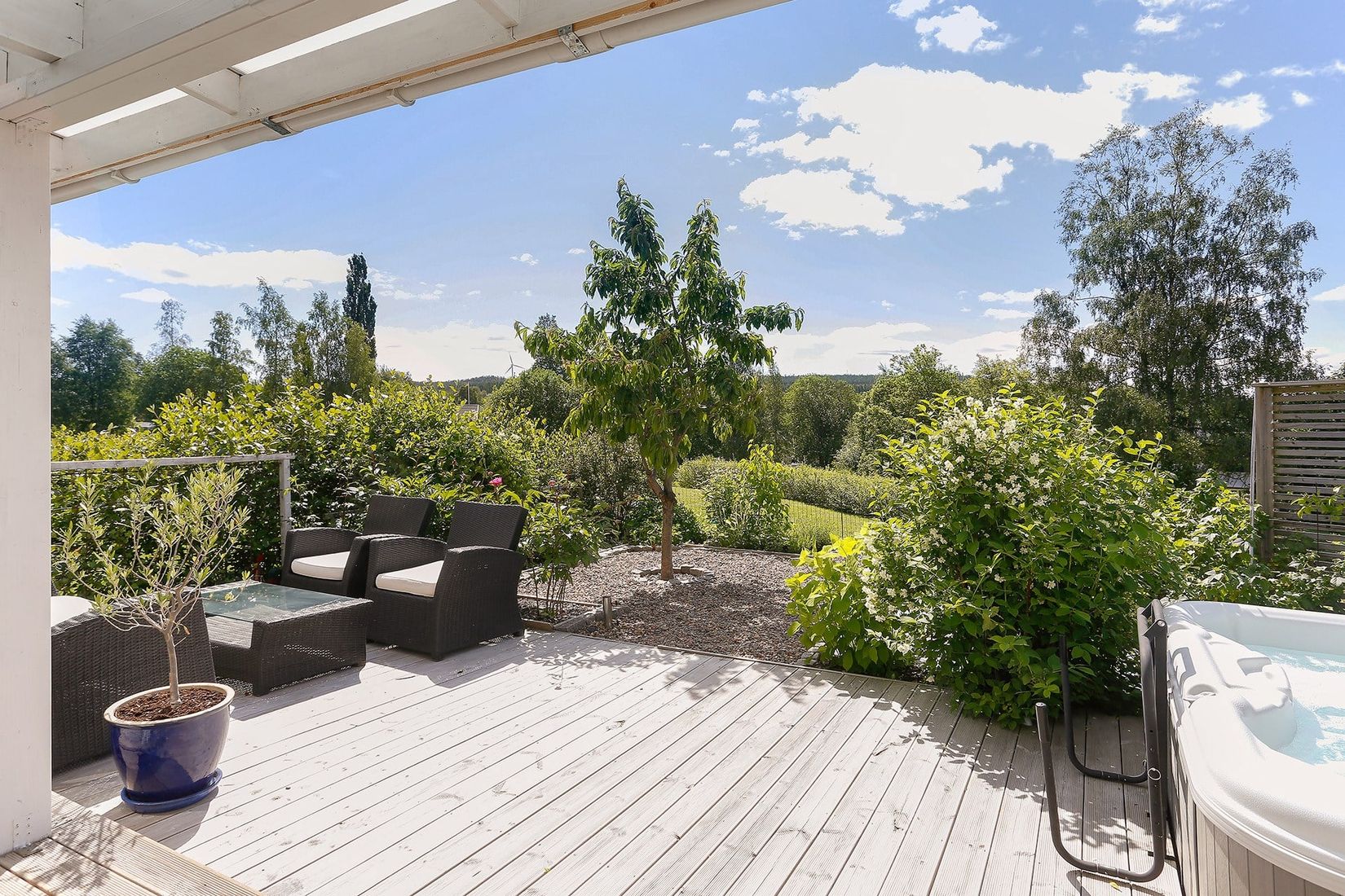 Radhus, Kolonibacken 2, Brännan, Härnösand