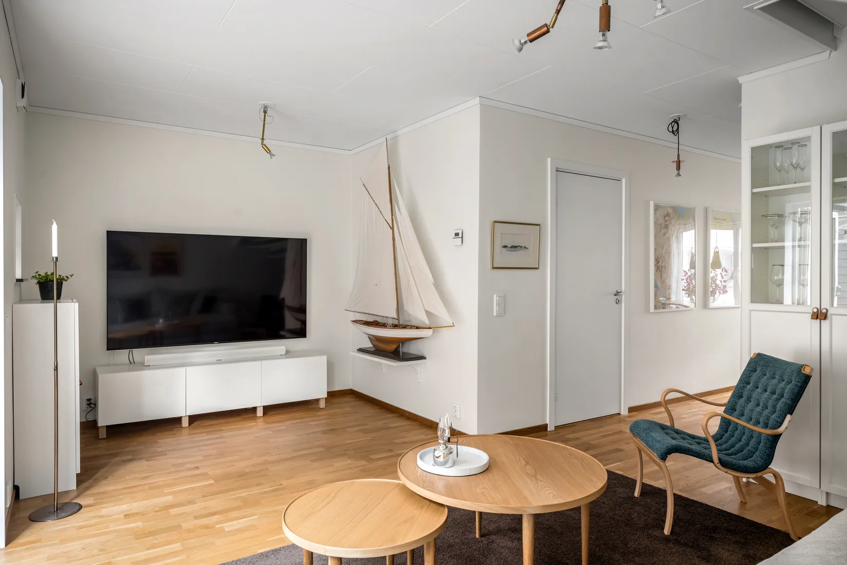 Bostadsrätt, Radhus, Silverskattsvägen 1B, Täljö, Österåker