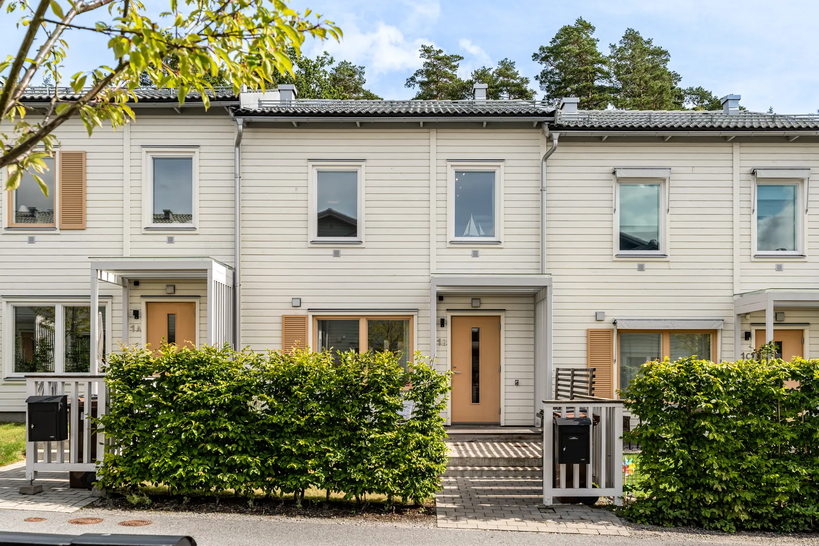 Bostadsrätt, Radhus, Silverskattsvägen 1B, Täljö, Österåker