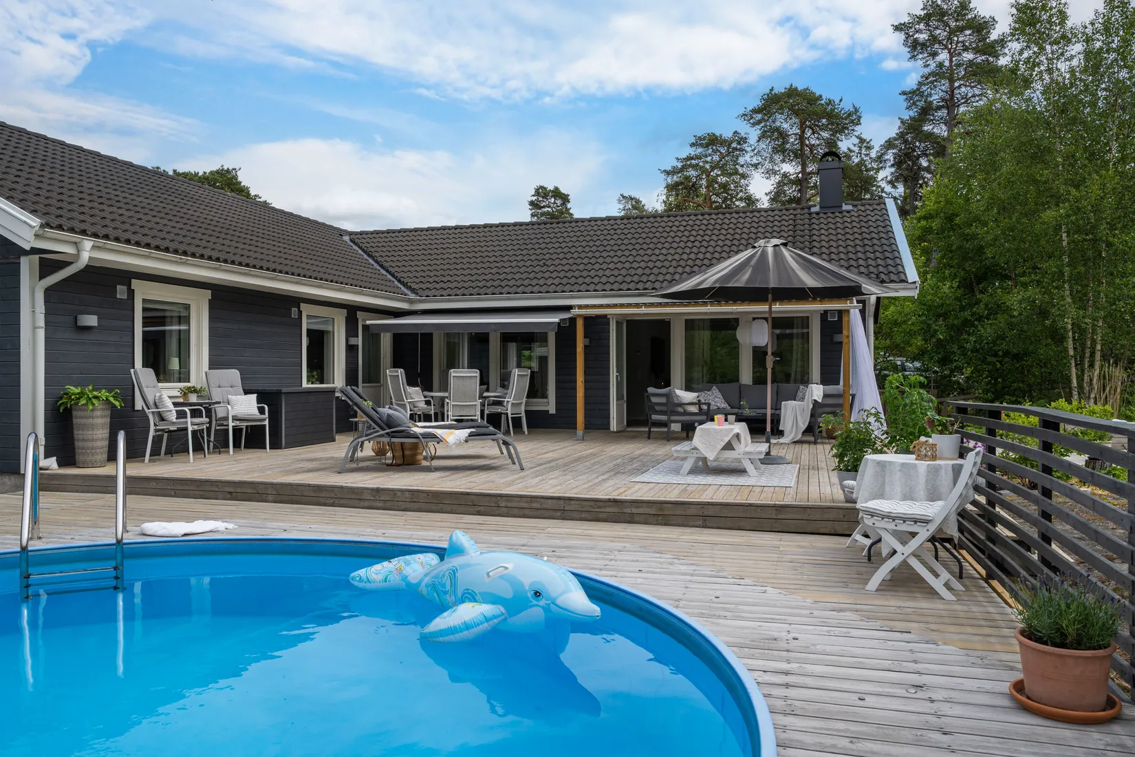 Villa, Ragnhildsborgsvägen 6, Nynäshamn