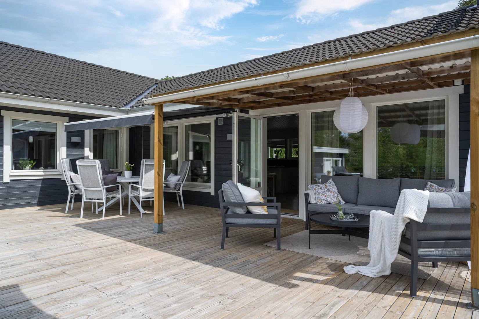 Villa, Ragnhildsborgsvägen 6, Nynäshamn