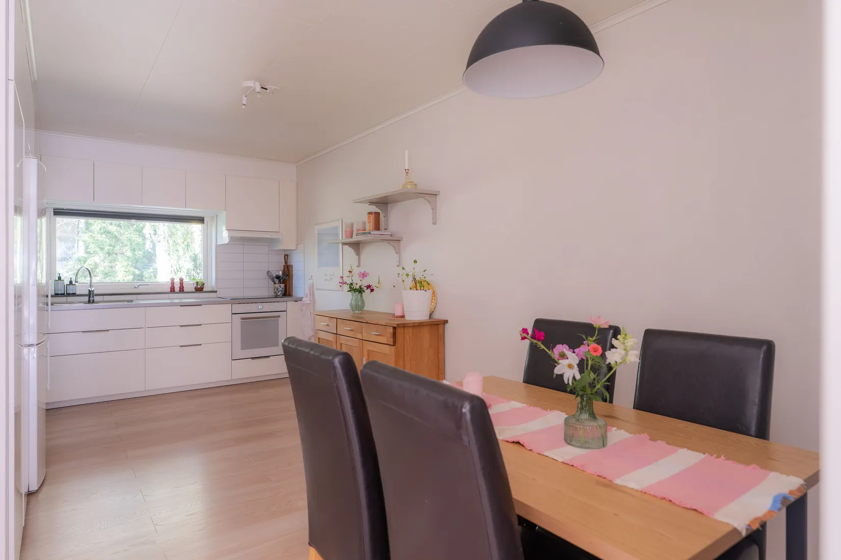 Bostadsrätt, Vittrornas väg 2, Kronogården, Ale
