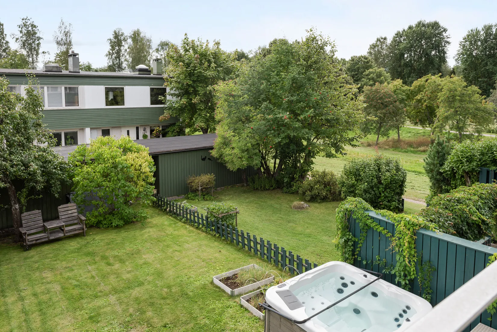 Villa, Radhus, Backavägen 12F, Katrineholm Söder, Katrineholm