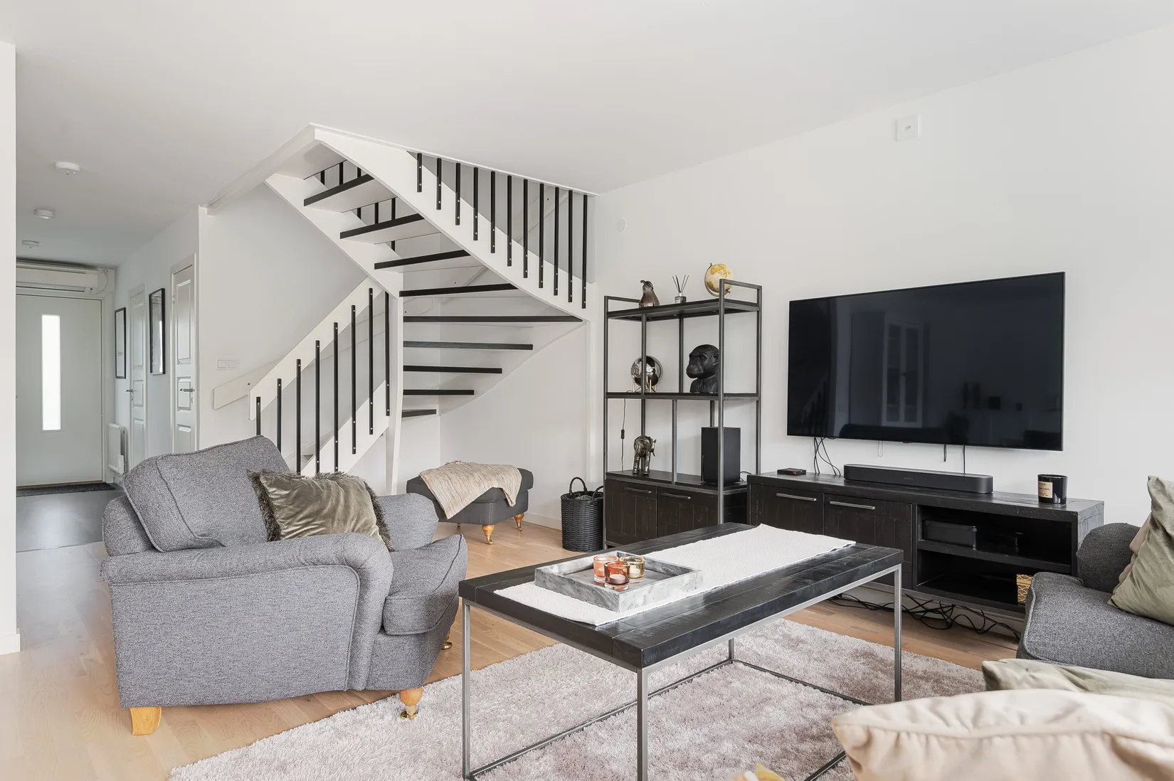 Villa, Radhus, Backavägen 12F, Katrineholm Söder, Katrineholm