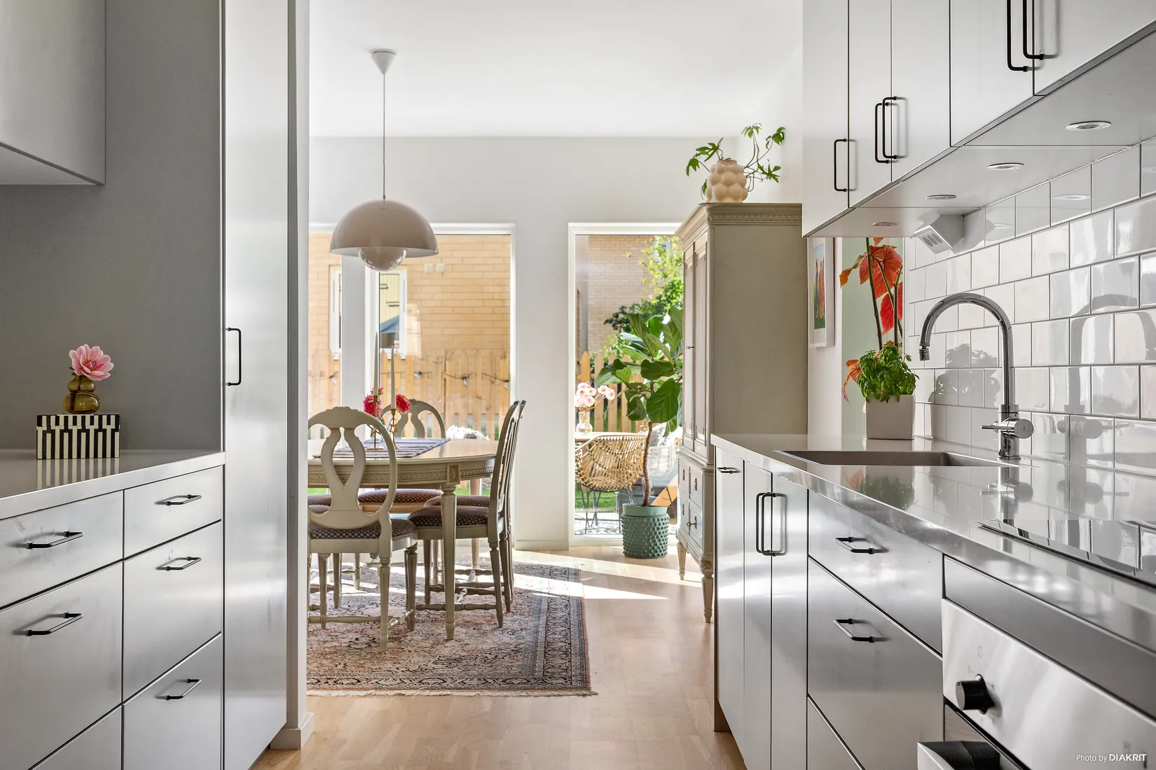 Bostadsrätt, Radhus, Basilikagränd 31, Farmarstigen, Tyresö