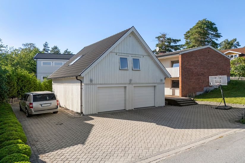 Villa, Planetvägen 2, Skälby, Järfälla