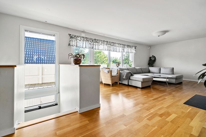 Villa, Planetvägen 2, Skälby, Järfälla