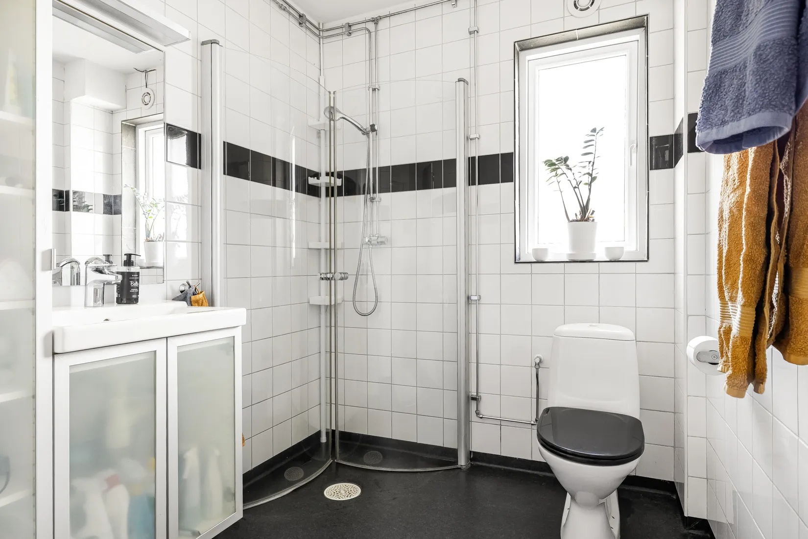 Villa, Källsand 104, Älandsbro, Härnösand