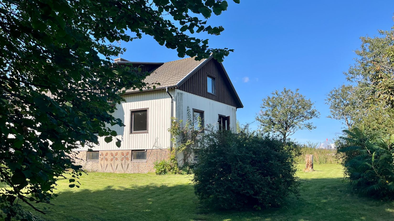 Gård/Skog, Årnäs 1, Varberg