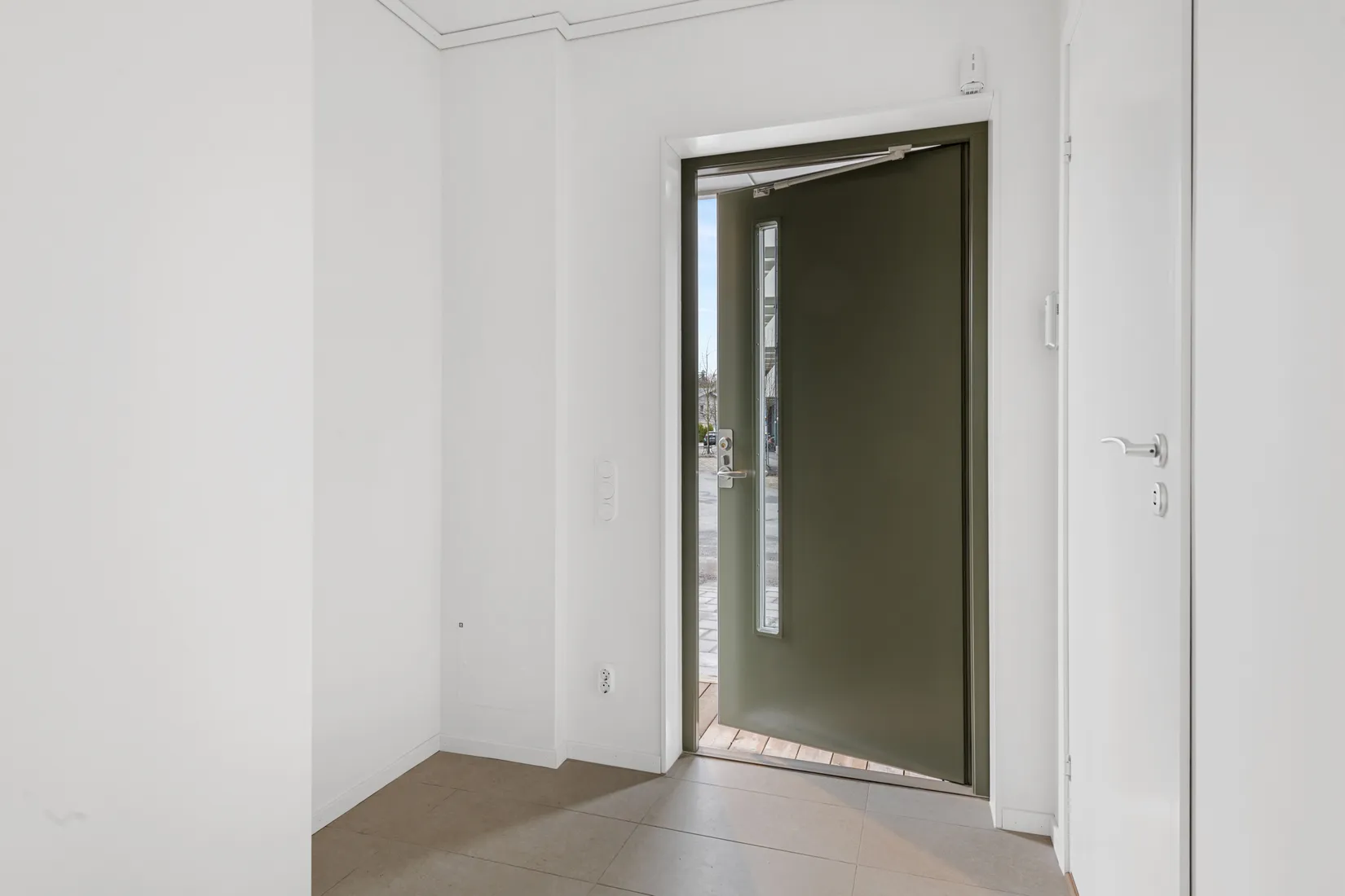 Bostadsrätt, Radhus, Råstugevägen 16, Hägerneholm, Arninge, Täby