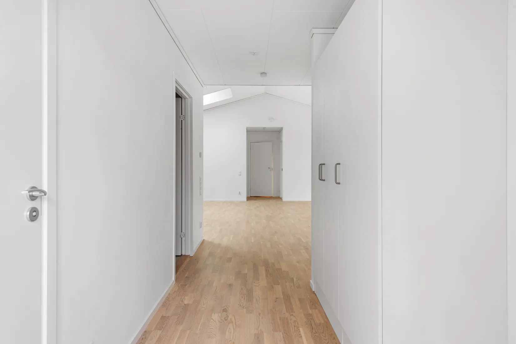 Bostadsrätt, Radhus, Råstugevägen 16, Hägerneholm, Arninge, Täby