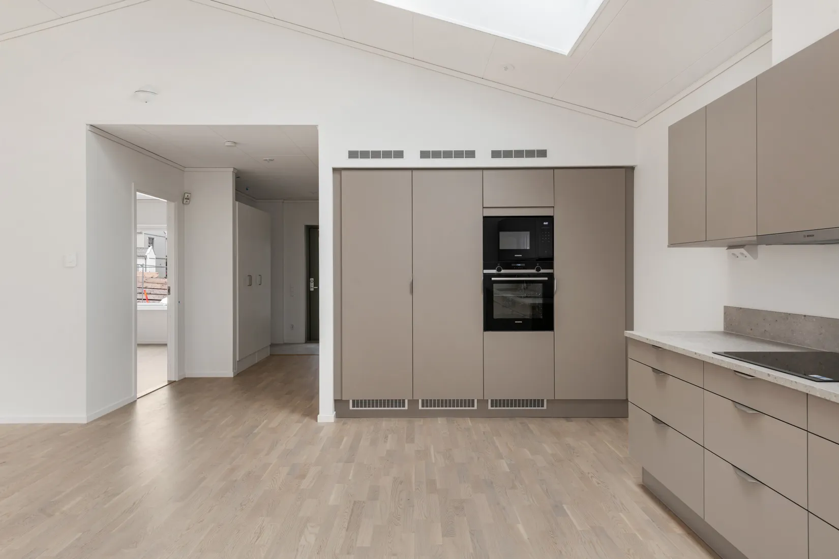 Bostadsrätt, Radhus, Råstugevägen 16, Hägerneholm, Arninge, Täby