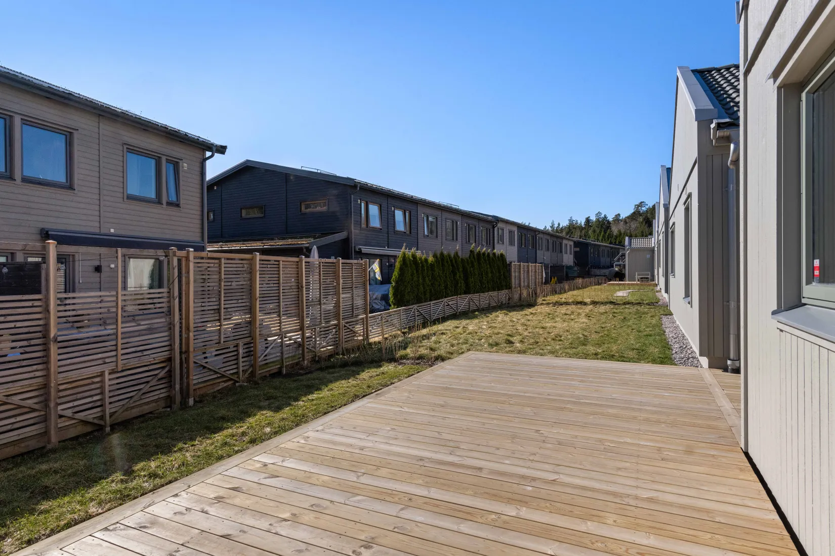 Bostadsrätt, Radhus, Råstugevägen 16, Hägerneholm, Arninge, Täby