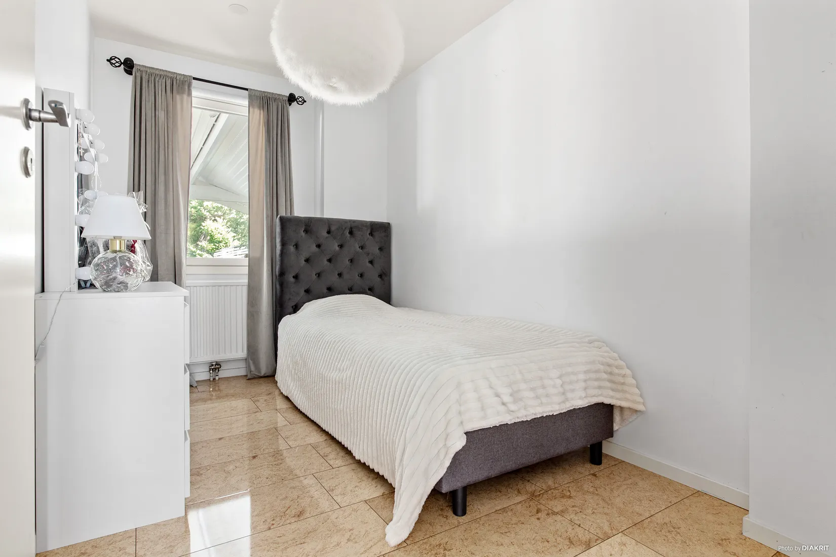 Villa, Radhus, Slagsta gårdsväg 41, Slagsta, Botkyrka