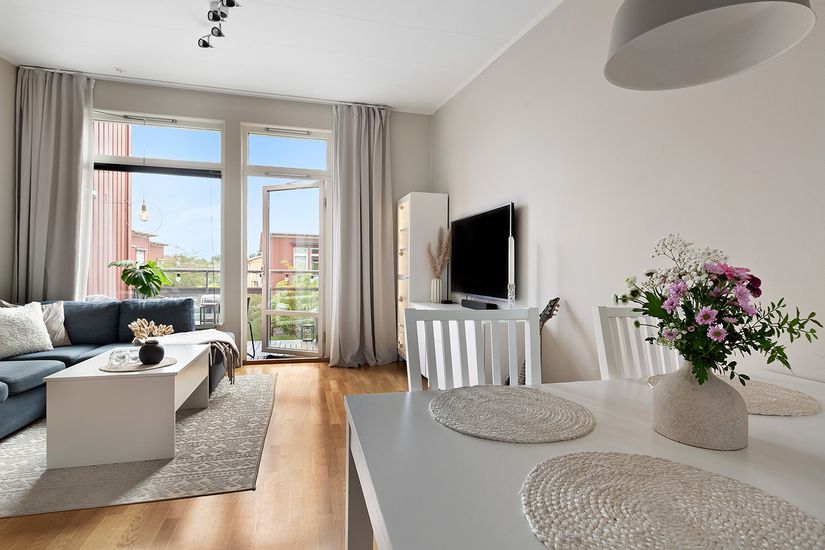 Bostadsrätt, Hedebyslingan 26C, Skälby, Järfälla