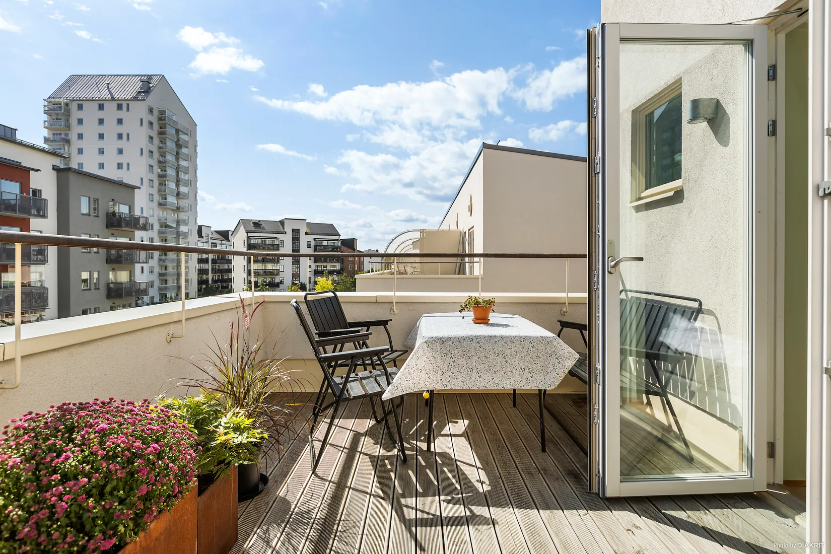 Bostadsrätt, Radhus, Wilhelm Kåges gata 18B, Gustavsberg Porslinskvarteren, Värmdö