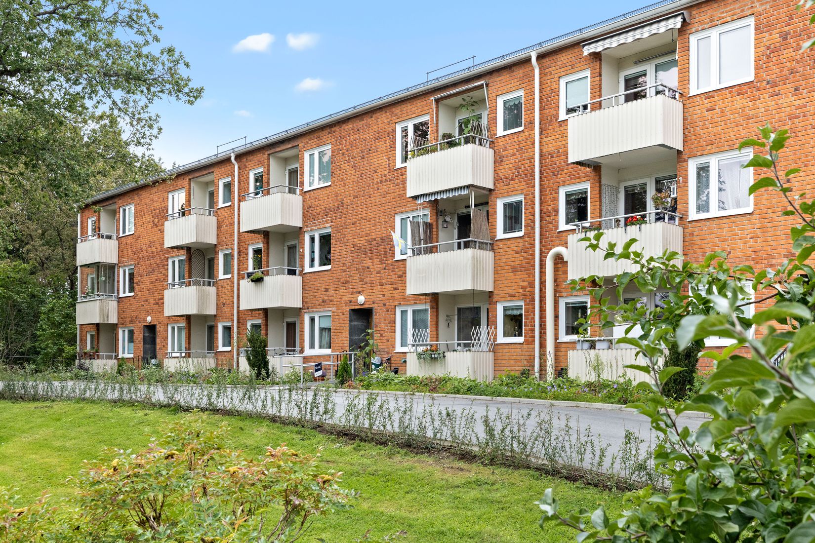 Bostadsrätt, Hackstavägen 8B, Åkersberga Centralt, Österåker