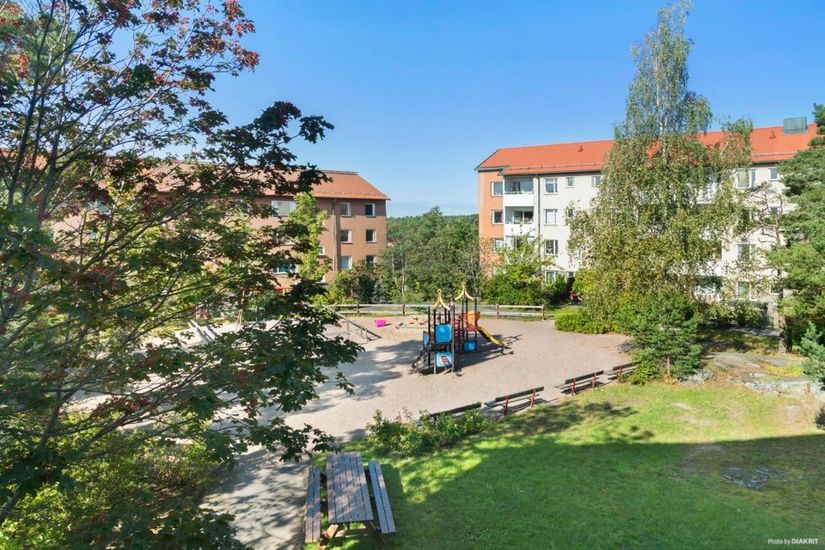 Bostadsrätt, Granitvägen 18A, 3 tr, Tyresö Centrum, Tyresö