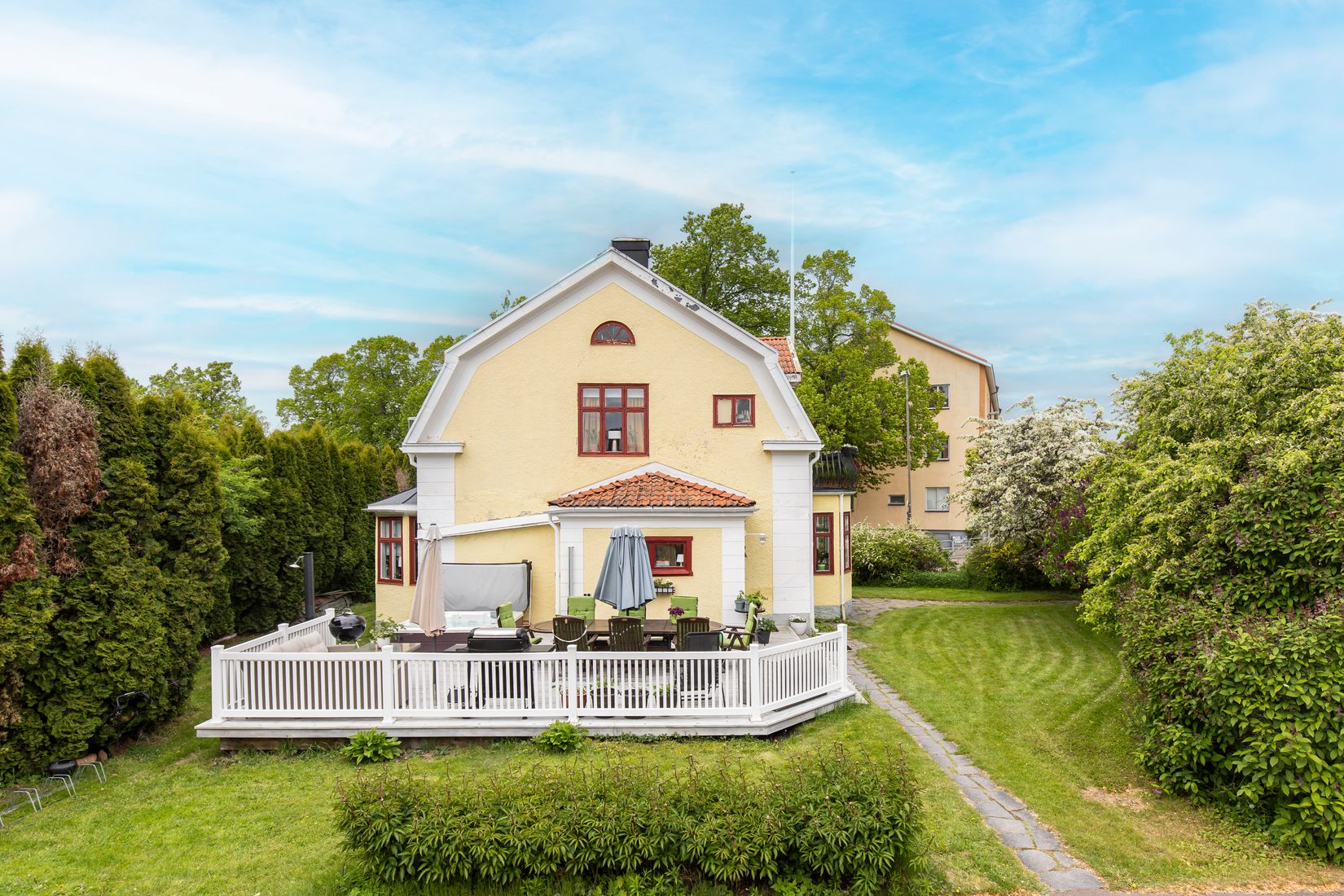 Villa, Irisdalsgatan 2, Centralt, Kristinehamn