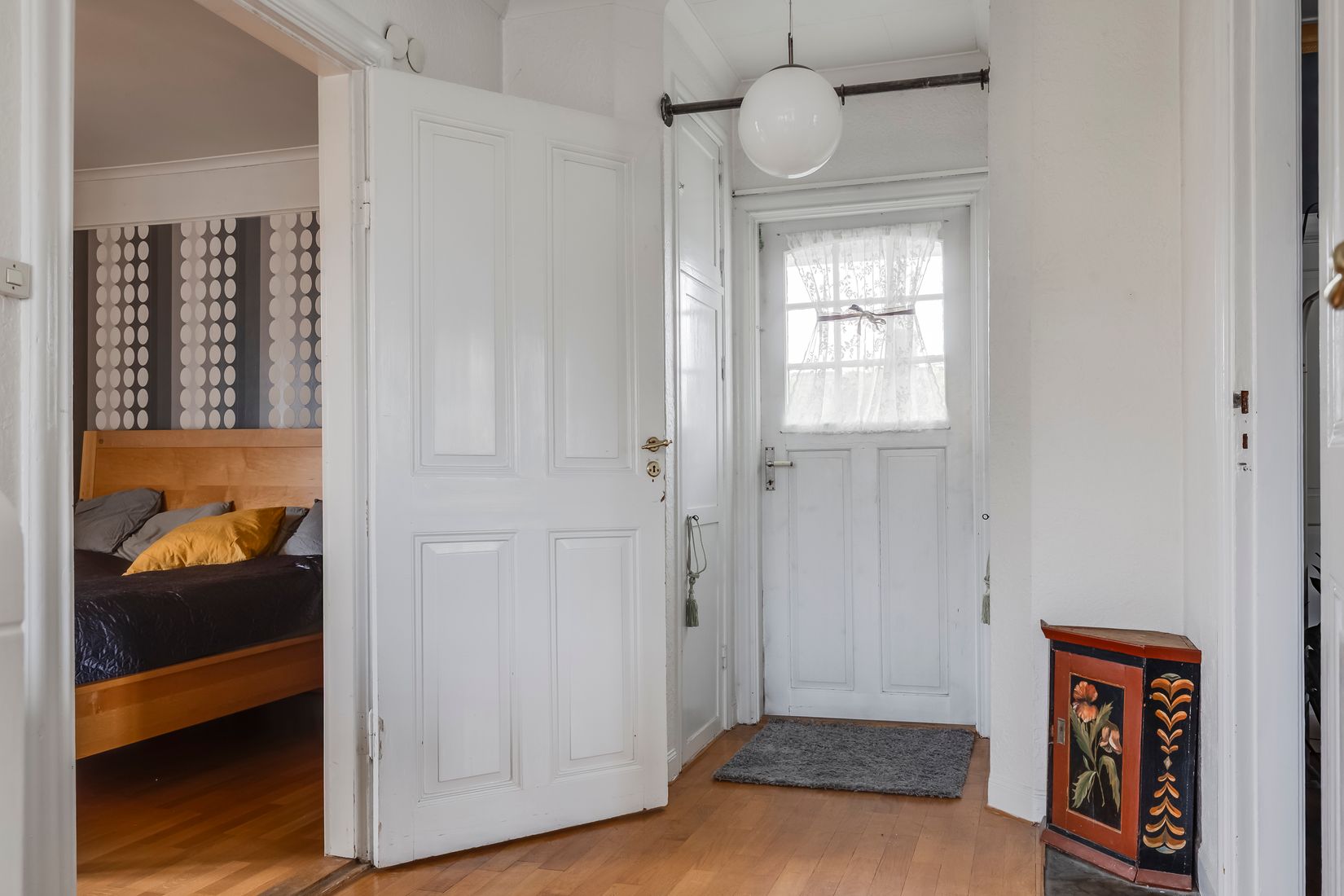 Villa, Irisdalsgatan 2, Centralt, Kristinehamn