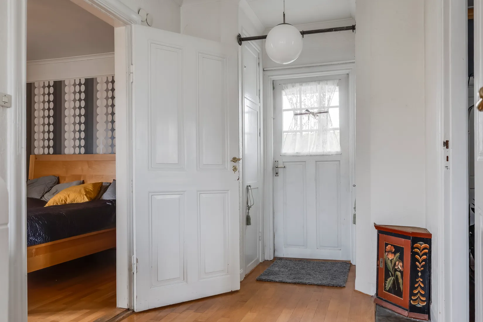 Villa, Irisdalsgatan 2, Centralt, Kristinehamn