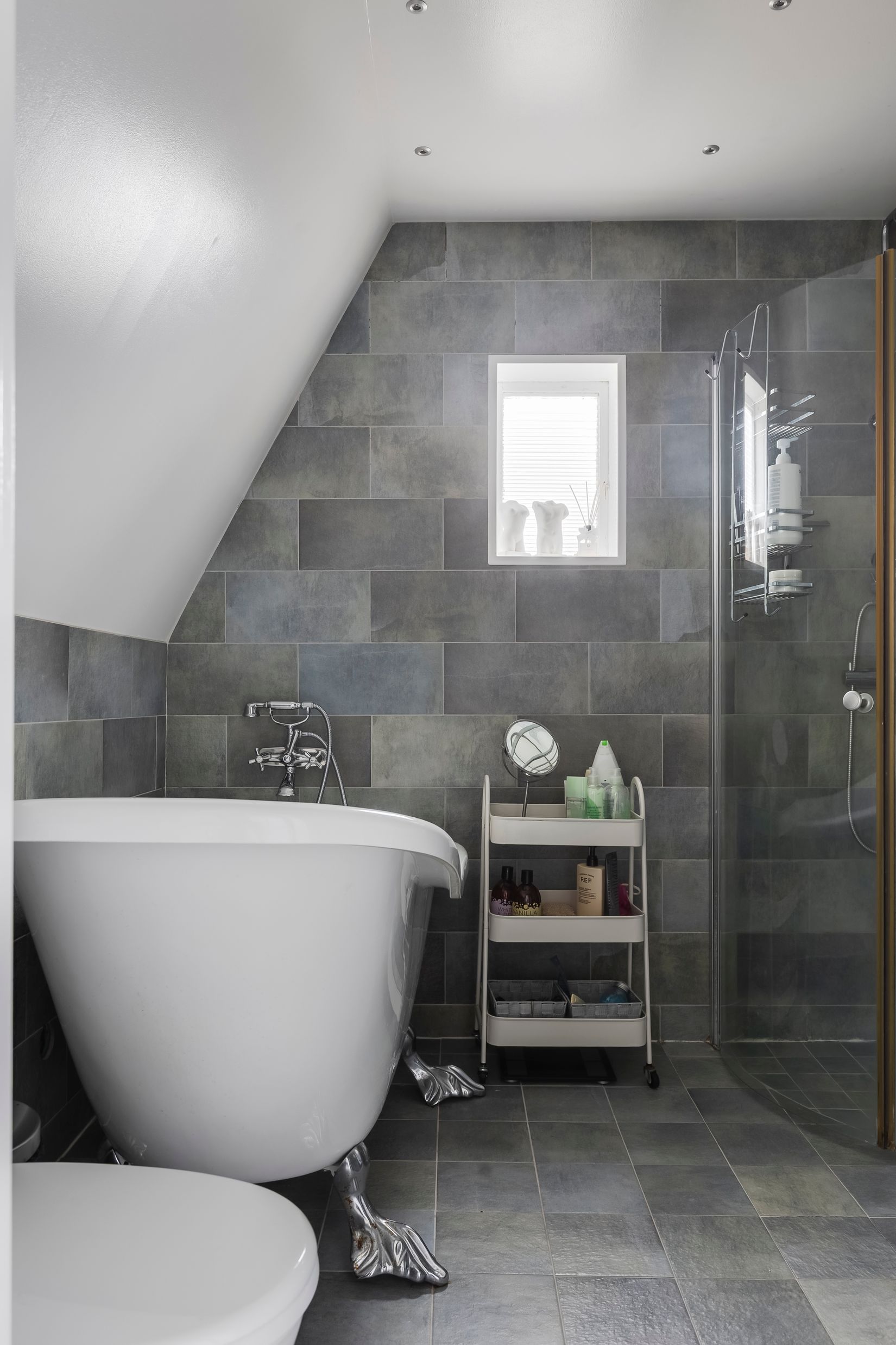 Villa, Irisdalsgatan 2, Centralt, Kristinehamn