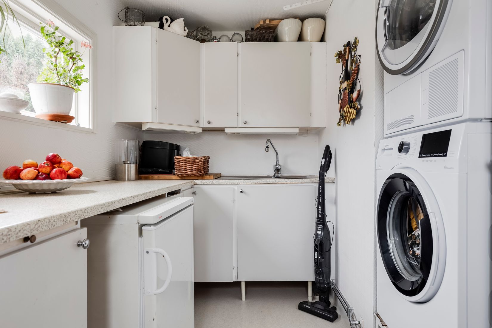 Villa, Irisdalsgatan 2, Centralt, Kristinehamn