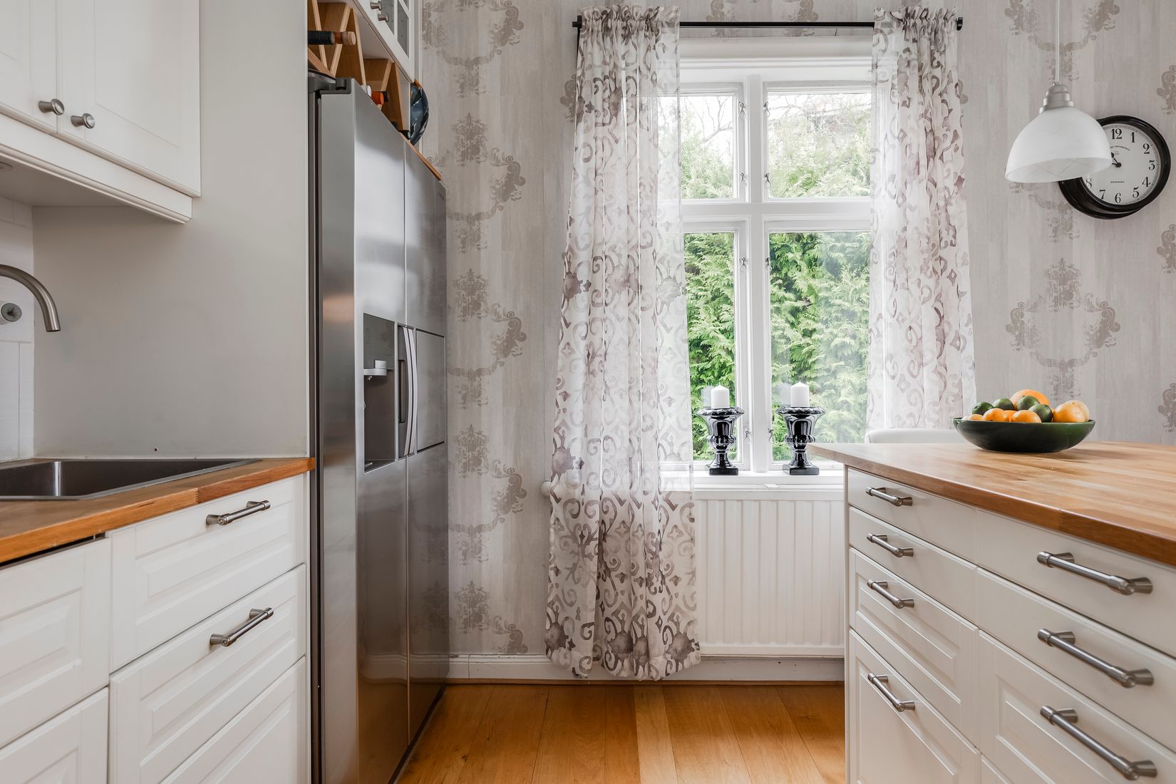 Villa, Irisdalsgatan 2, Centralt, Kristinehamn