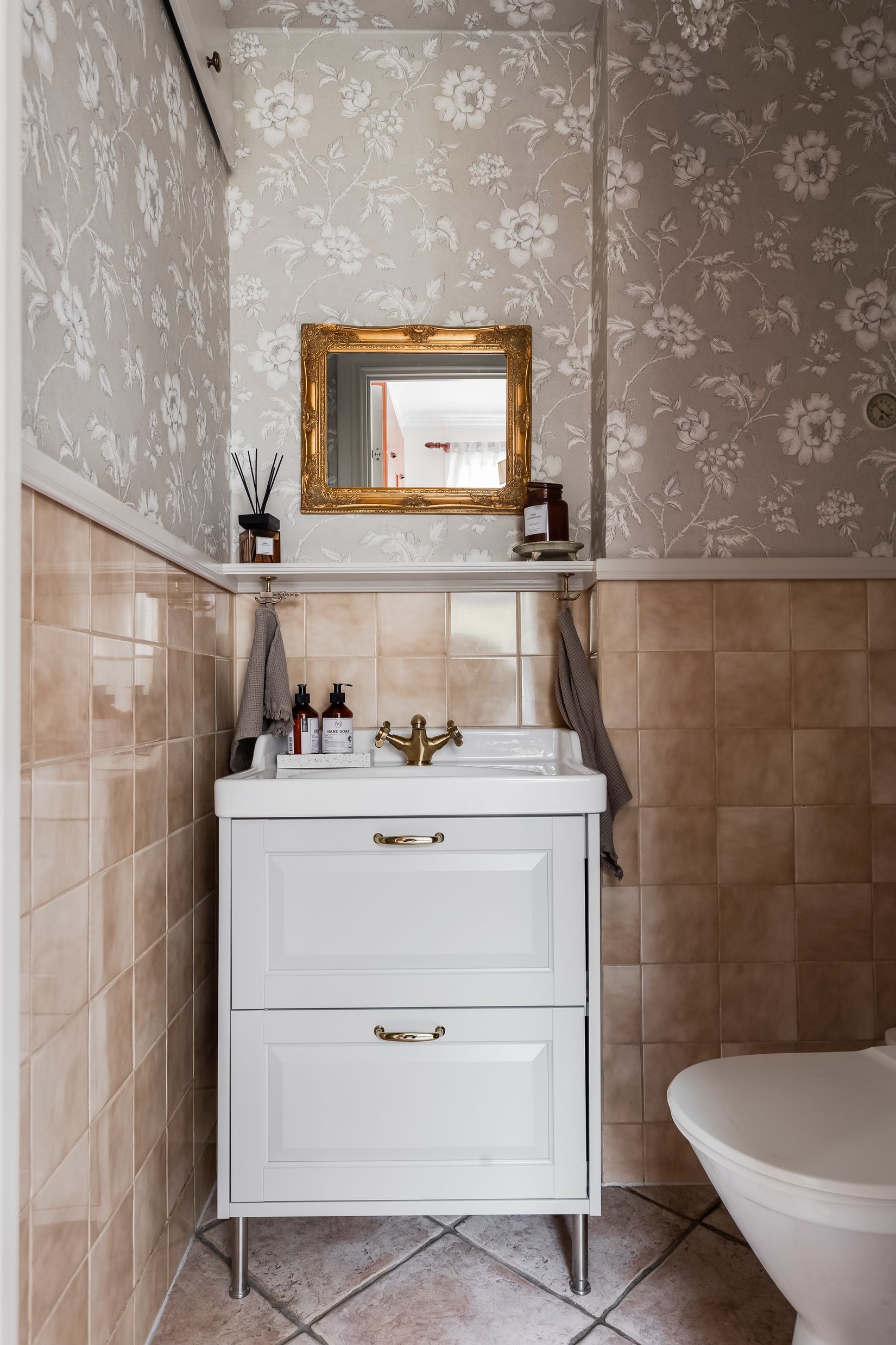 Villa, Irisdalsgatan 2, Centralt, Kristinehamn