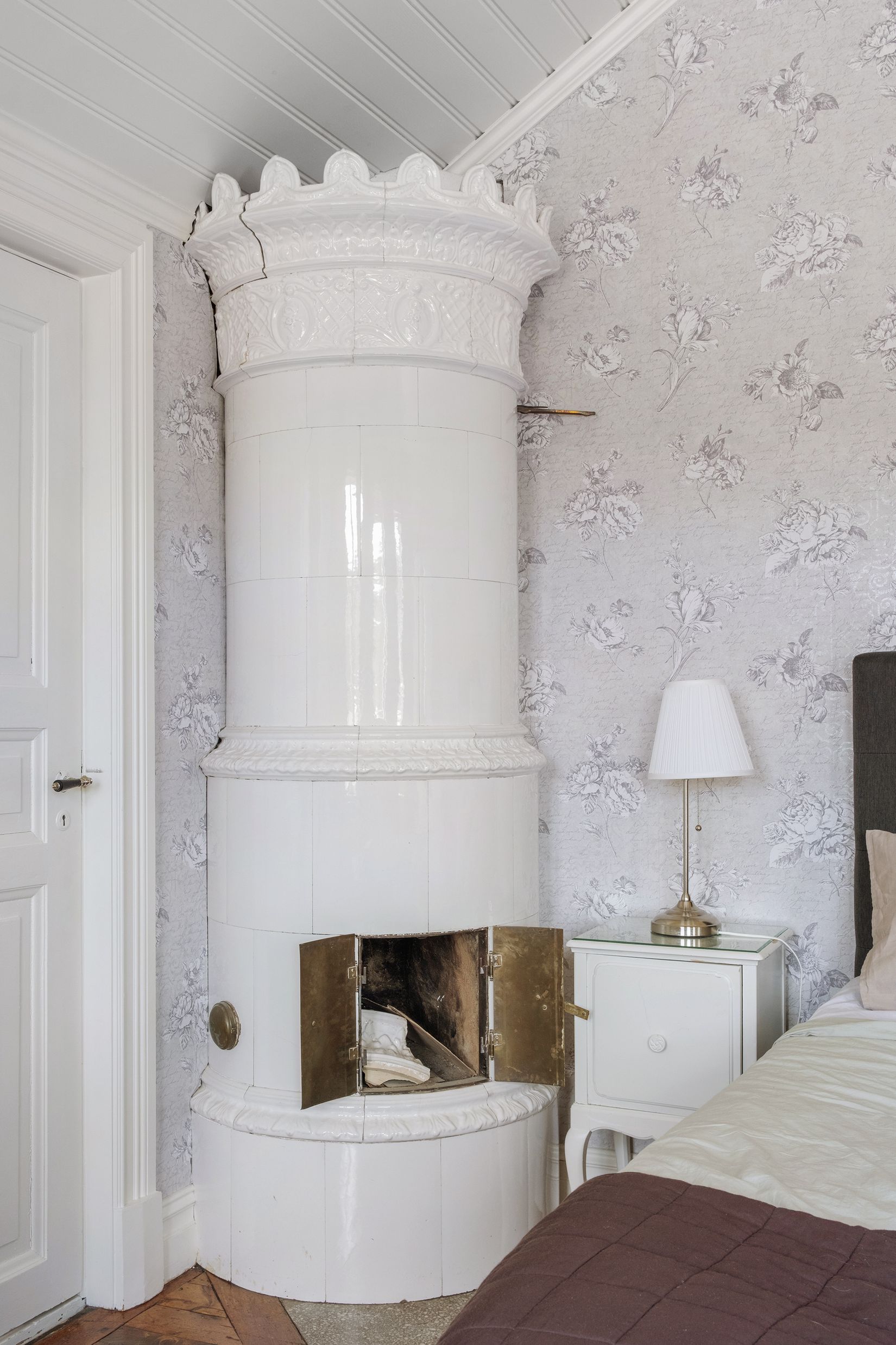 Gård/Skog, Hässleröd 717, Uddevalla