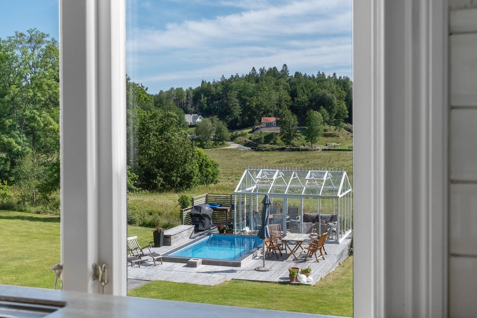 Gård/Skog, Hässleröd 717, Uddevalla