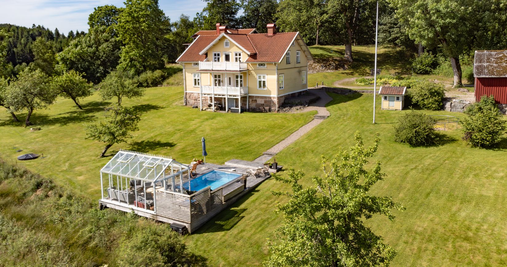 Gård/Skog, Hässleröd 717, Uddevalla