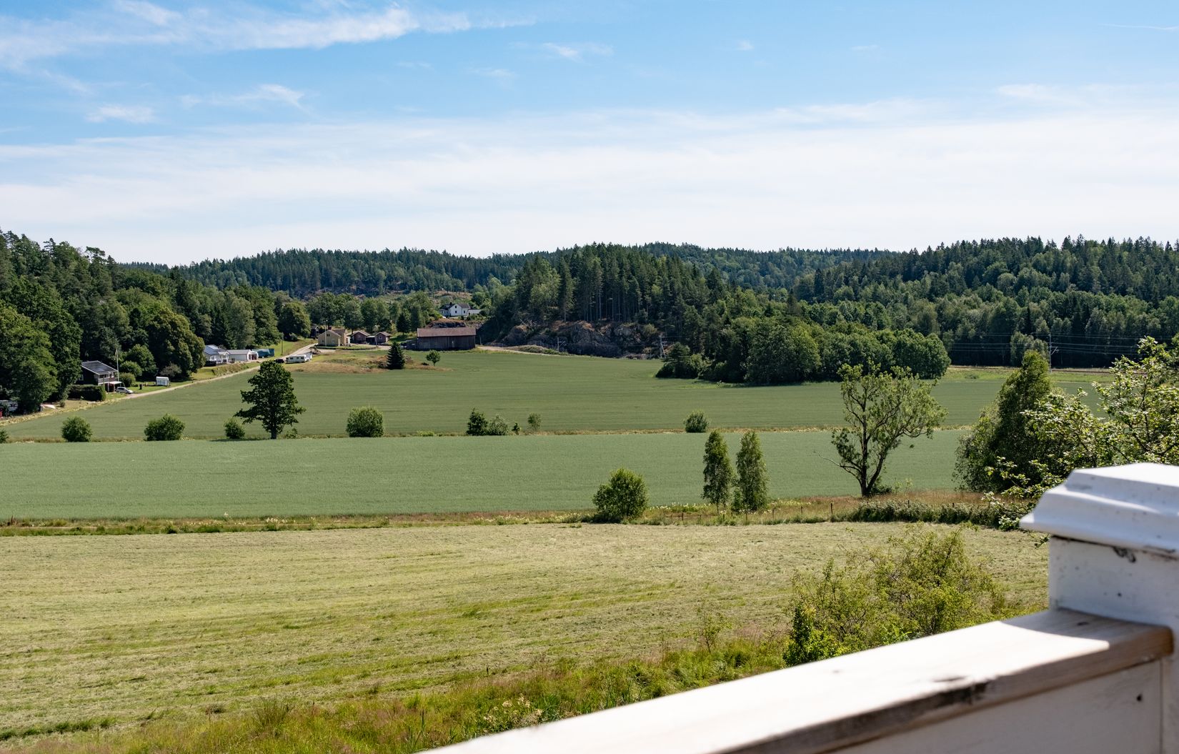 Gård/Skog, Hässleröd 717, Uddevalla