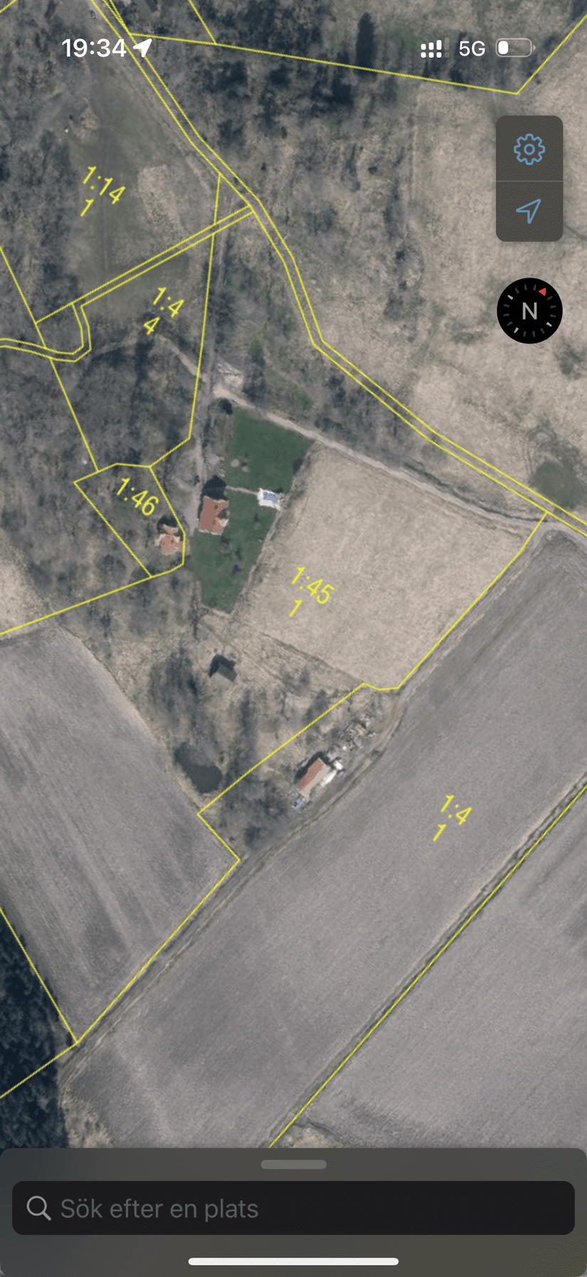 Gård/Skog, Hässleröd 717, Uddevalla