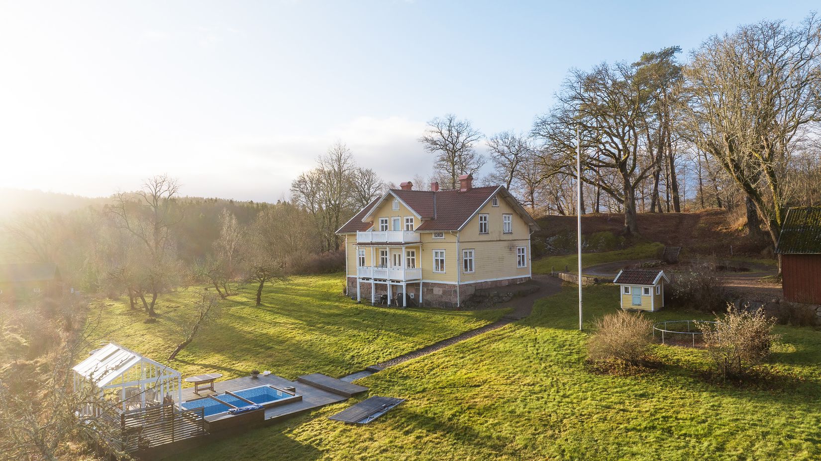 Gård/Skog, Hässleröd 717, Uddevalla