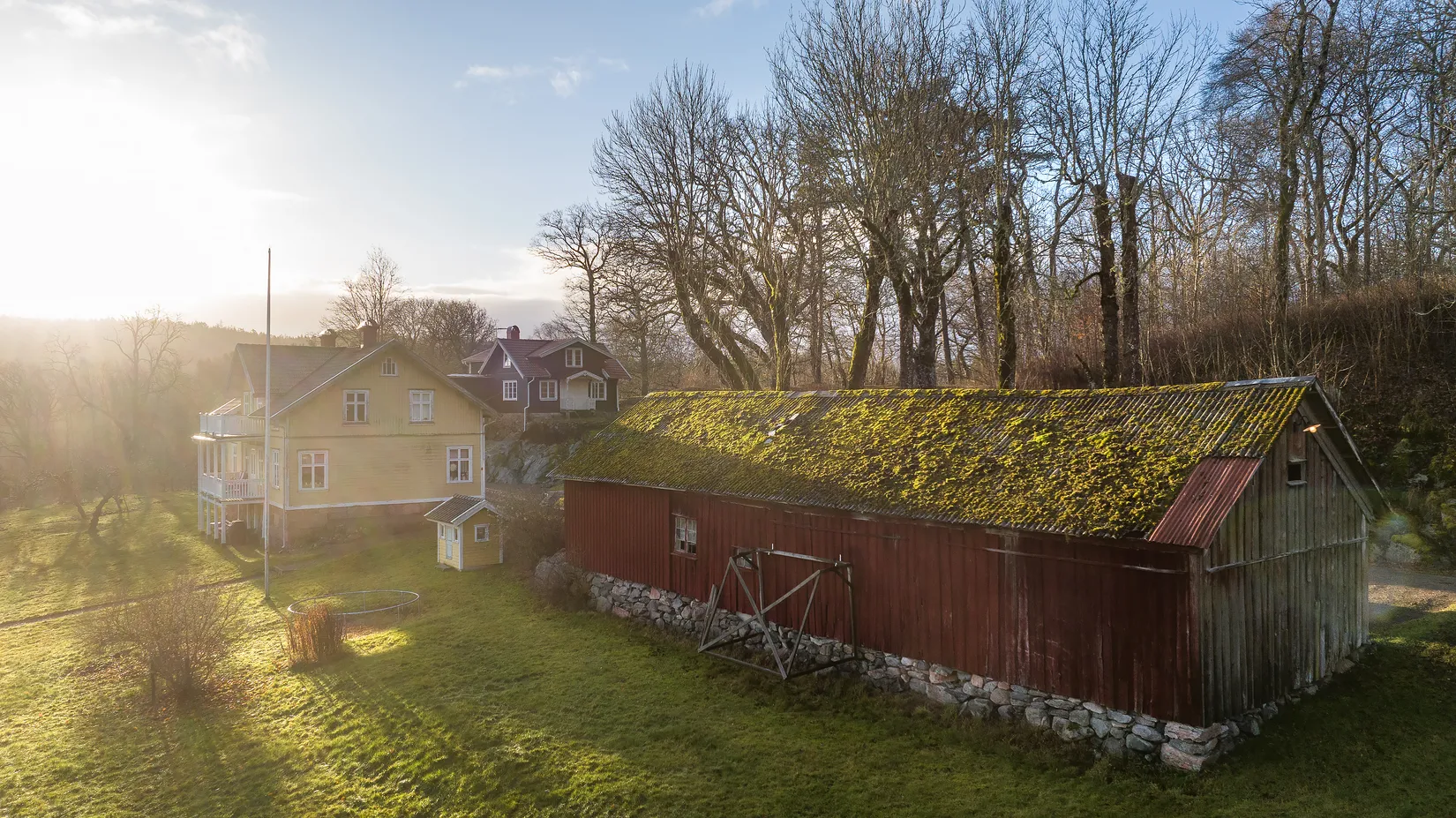 Gård/Skog, Hässleröd 717, Uddevalla