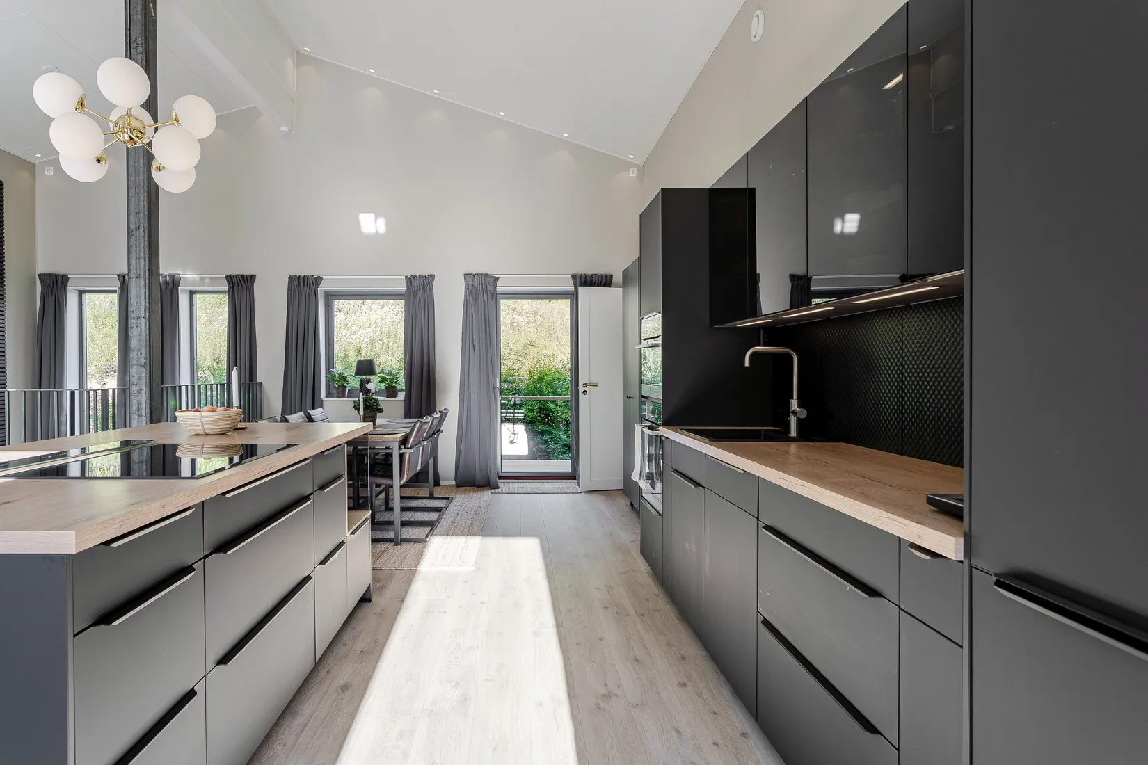 Villa, Nejlikevägen 14, Sundsvall - Håkanstå, Sundsvall