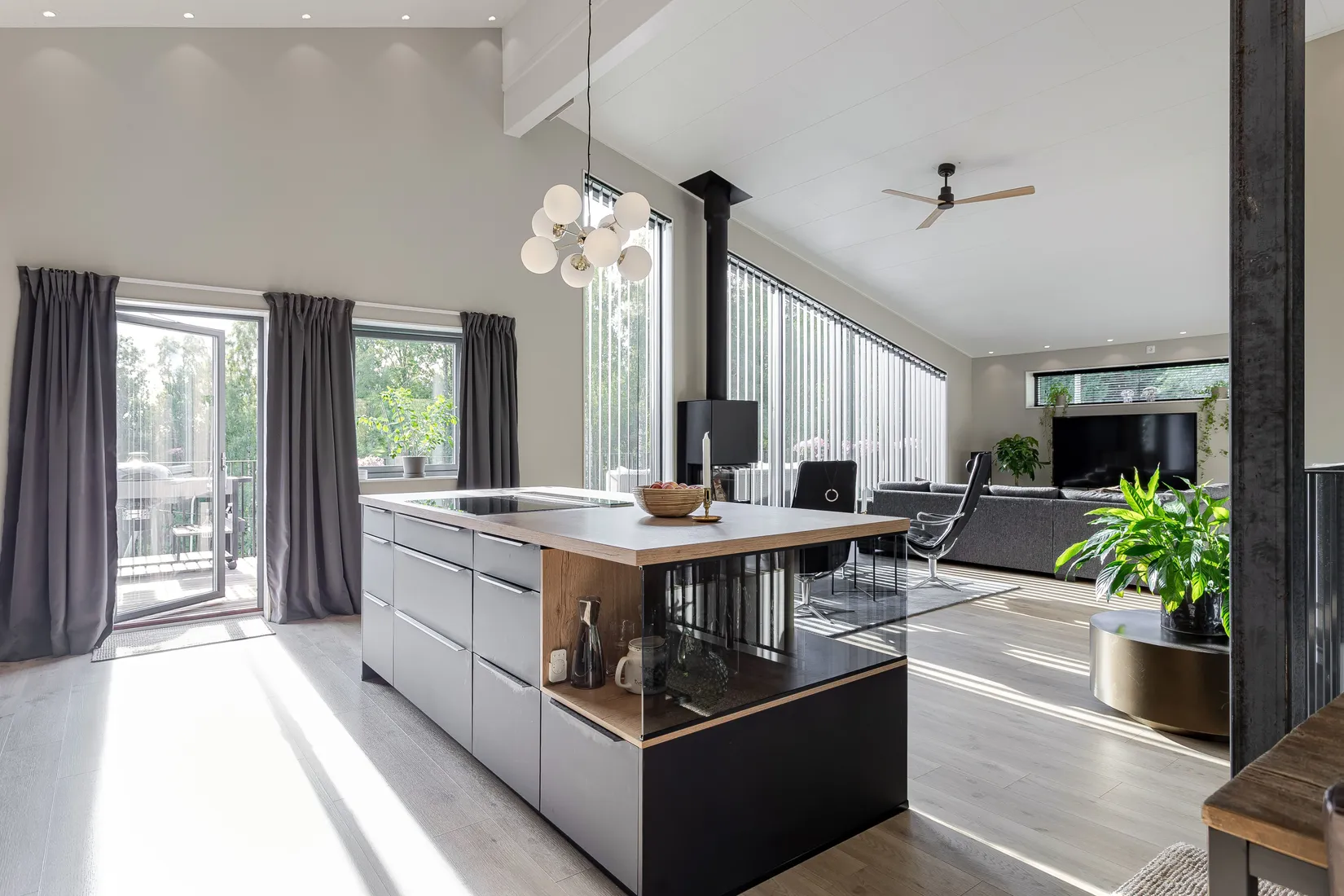 Villa, Nejlikevägen 14, Sundsvall - Håkanstå, Sundsvall