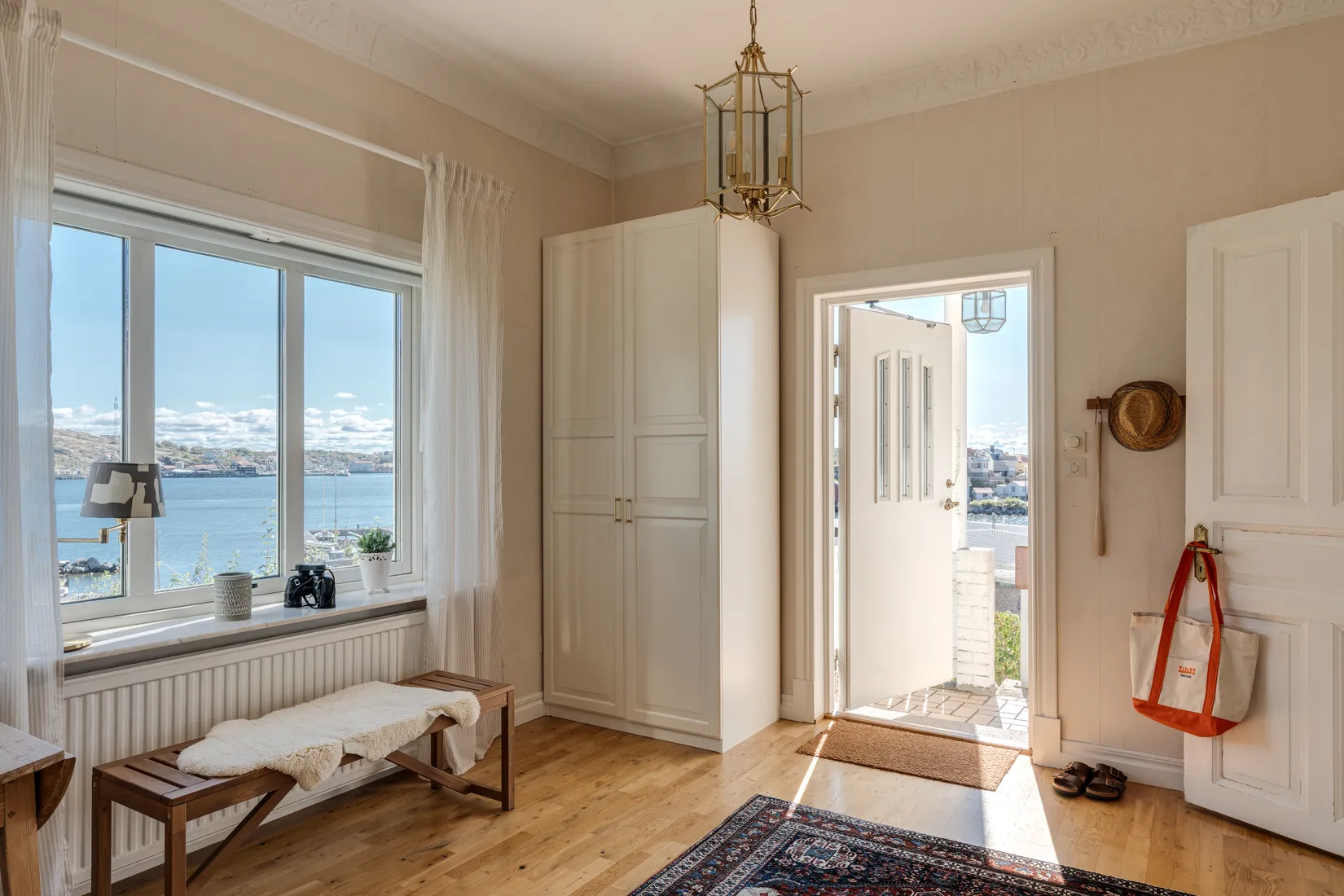 Villa, Varvsvägen 33, Hälsö, Öckerö