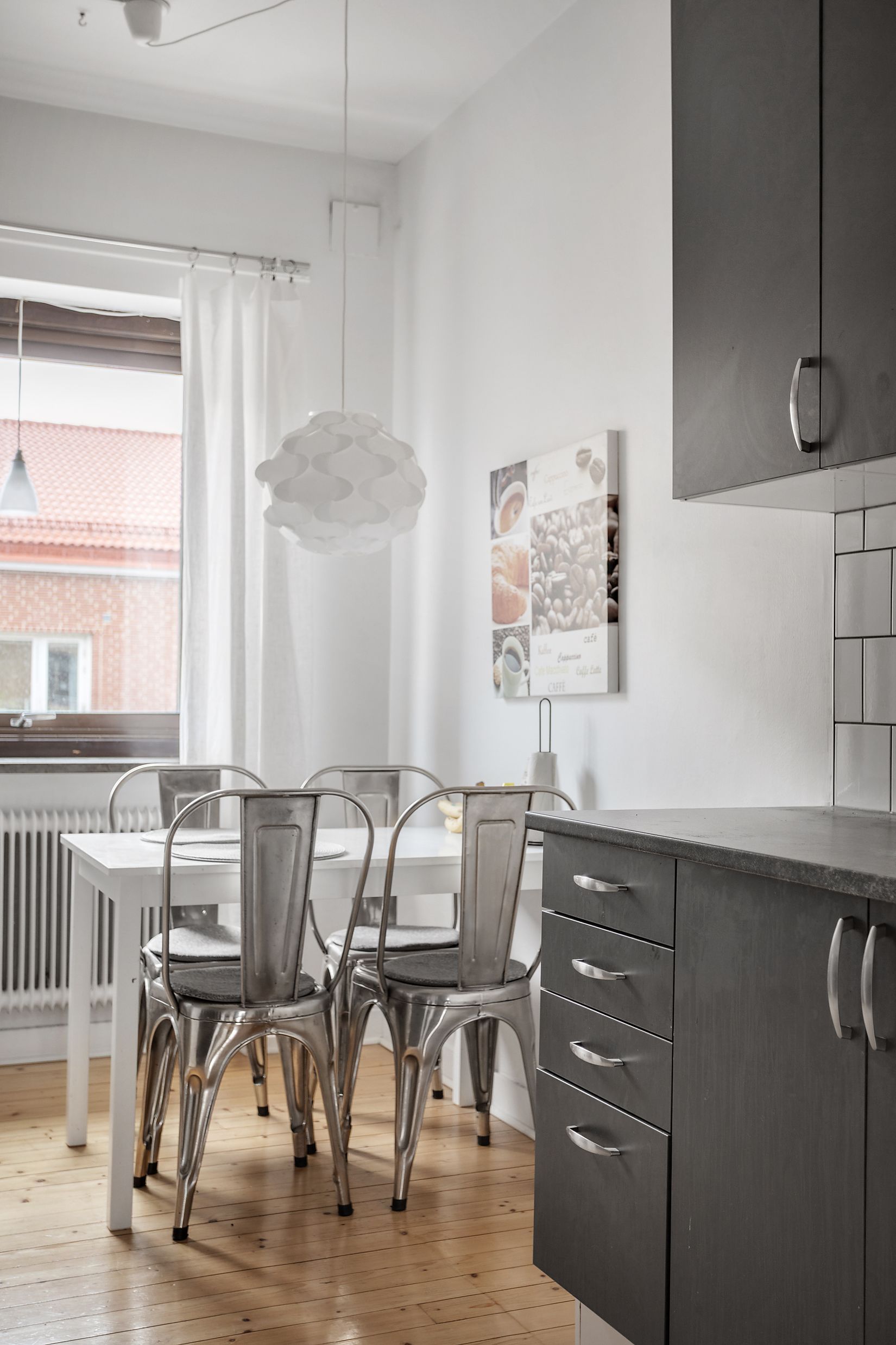 Bostadsrätt, Staveredsgatan 7A, Centrum, Trollhättan