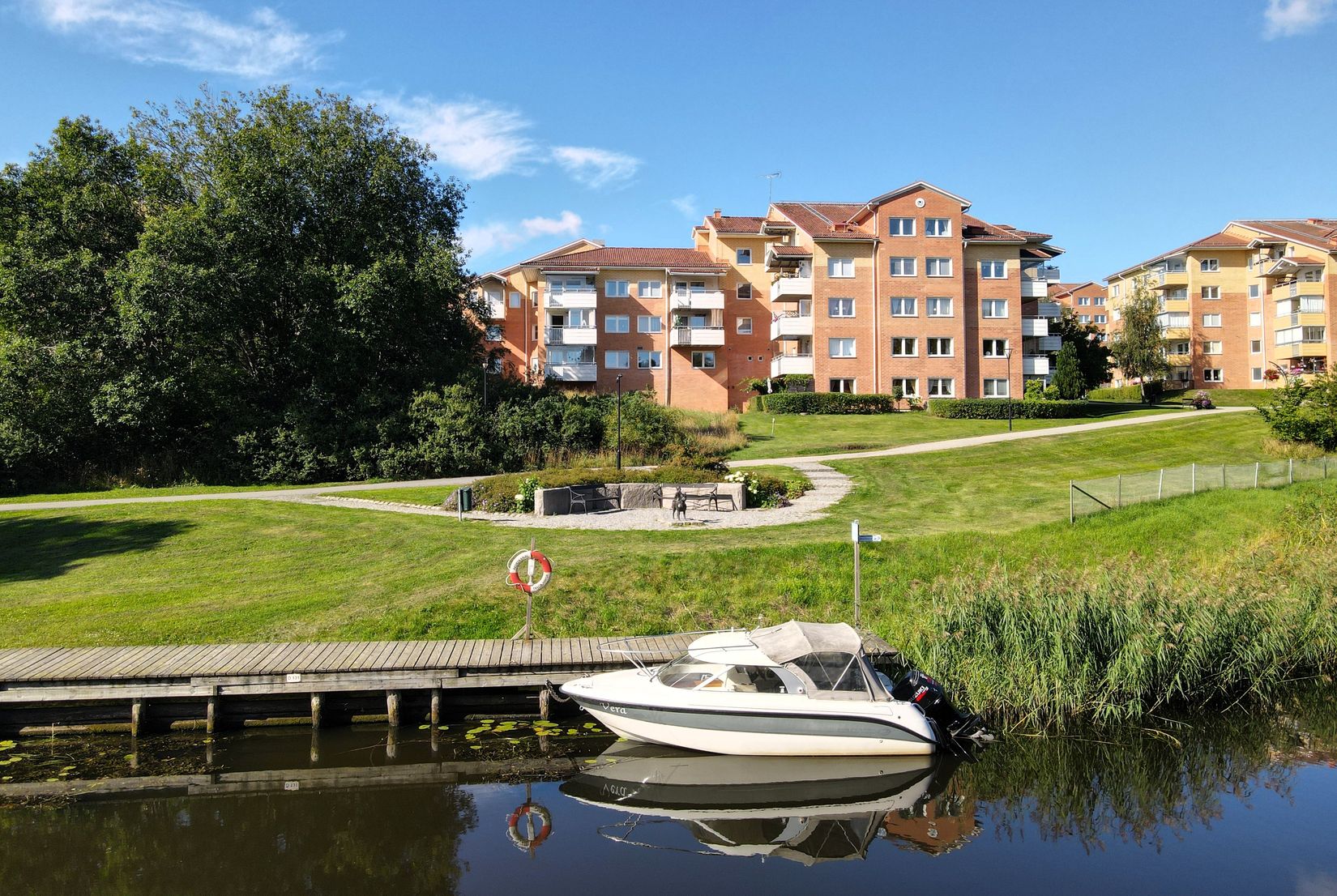 Bostadsrätt, Slussbrovägen 10, Åkersberga Centralt, Österåker