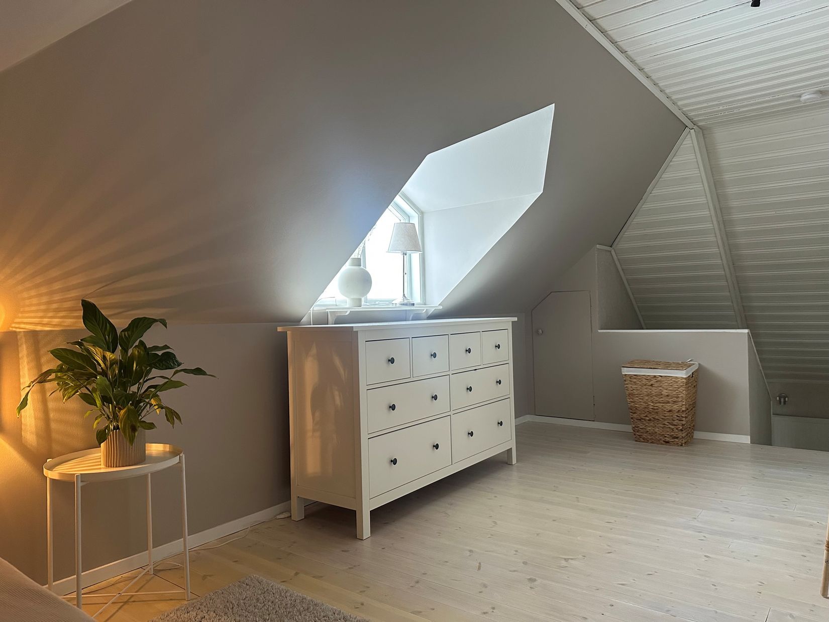 Villa, Sidvägen 19, Almby, Örebro