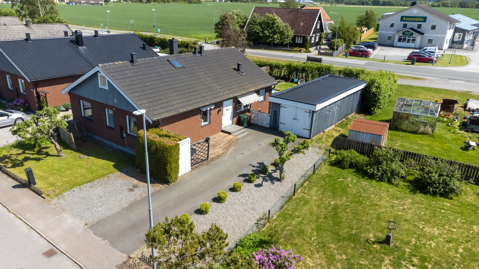 Villa, Häradsvägen 37, Vara