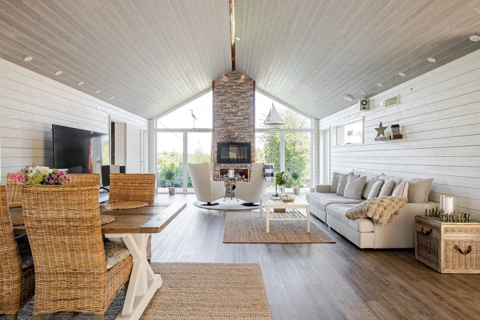 Villa, Junivägen 43, Sundsvall - Juniskär, Sundsvall