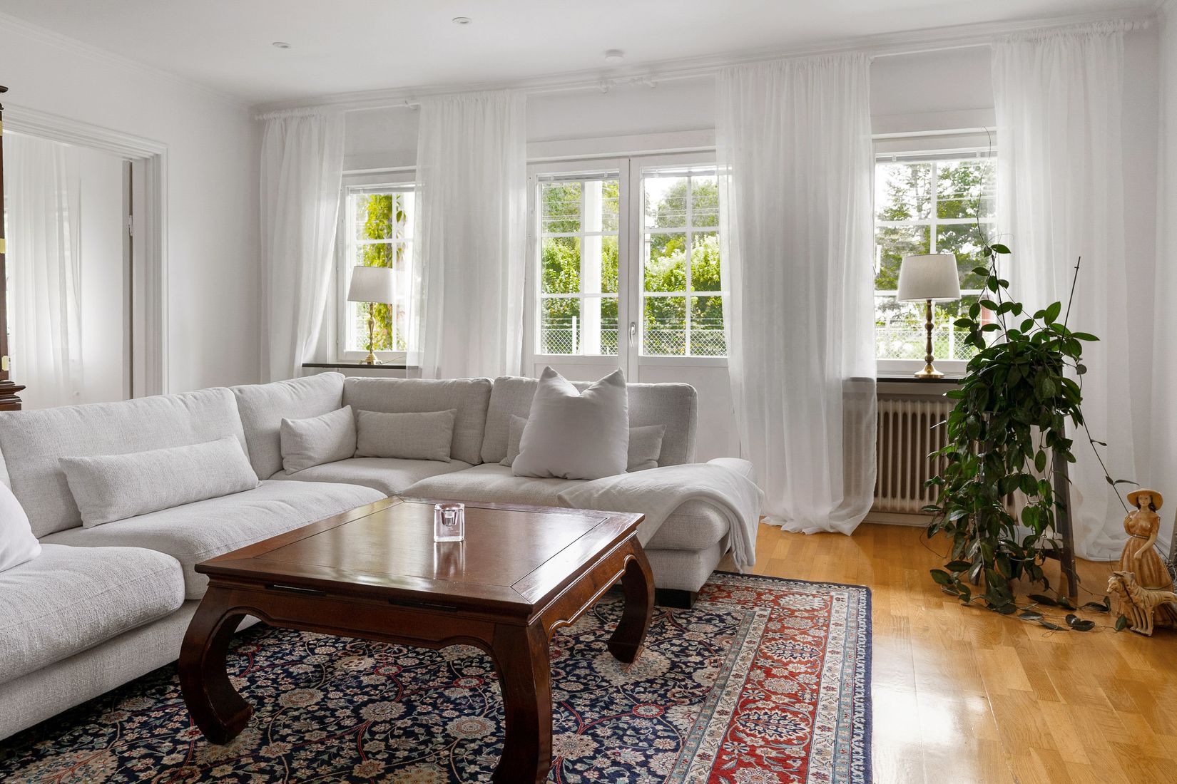 Villa, Stationsvägen 7, Björnlunda tätort, Gnesta